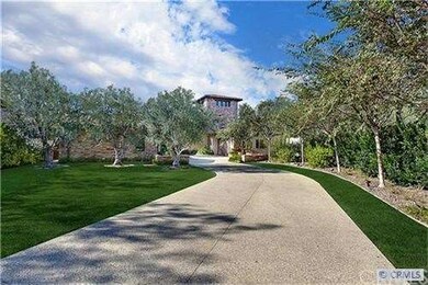 Extra long, estate-style driveway