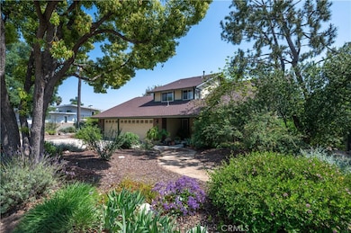 124 Sequoia Ct, Claremont, CA 91711 - photo 3