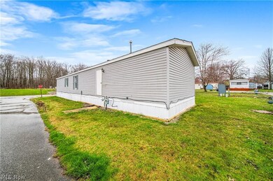 3583 Austin Rd unit 86, Geneva, OH 44041 - photo 4