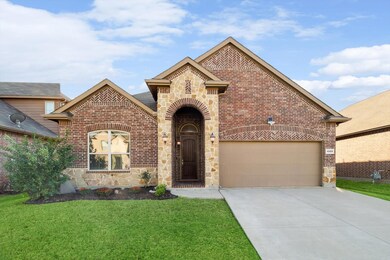 4008 Gennaker Dr, Denton, TX 76210 - photo 2