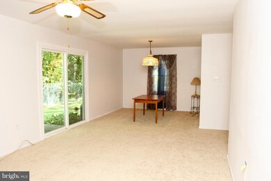 15106 Laurel Oaks Ln, Laurel, MD 20707 - photo 4