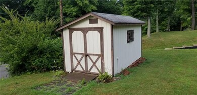 good size garden shed