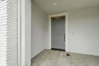 3039 Paxton St, Lathrop, CA 95330 - photo 3