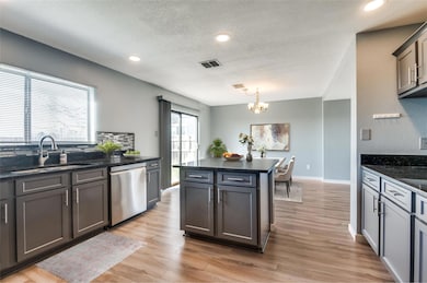 Open kitchen!