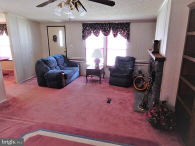 242 Edward Ln, Lothian, MD 20711 - photo 2