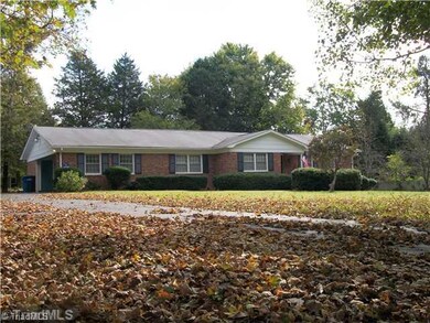 5502 Hidden Valley Rd, Greensboro, NC 27407 - photo 2