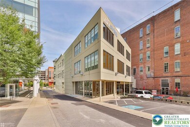 822 W Hamilton St unit 302, Allentown, PA 18101 - photo 4