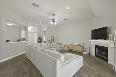 803 Shadberry Dr, Magnolia, TX 77354 - photo 5