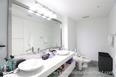 Mint at Riverfront unit 3003, Miami, FL 33130 - photo 6