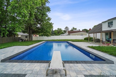 64 Pitchpine Place, Medford, NY 11763 - photo 5