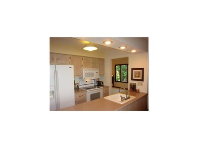 Kitchen. Sharp updated kitchen