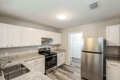 25115 Longbranch Run, San Antonio, TX 78261 - photo 4