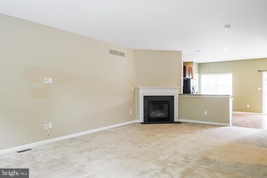 339 Latrobe Dr, Newark, DE 19702 - photo 3