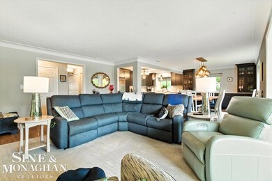 669 N Riverside Ave unit 4, Saint Clair, MI 48079 - photo 7