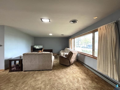 317 Maple Ave SE, Highmore, SD 57345 - photo 6