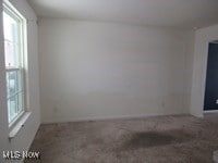 15117 Ruby Ln, Cleveland, OH 44128 - photo 3