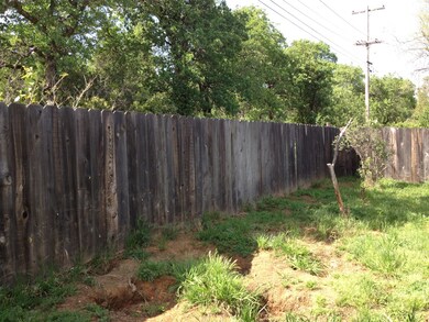 1772 Regent Ave, Redding, CA 96001 - photo 6