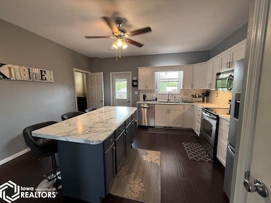 1112 S 16th St, Centerville, IA 52544 - photo 3