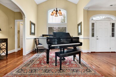 410LongMeadowDrive-05