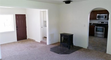 3702 Summers Ln, Klamath Falls, OR 97603 - photo 3