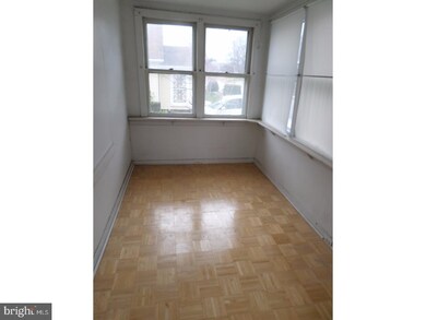 232 Gorsuch St, Folsom, PA 19033 - photo 4