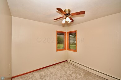2209 10th St N, Fargo, ND 58102 - photo 6