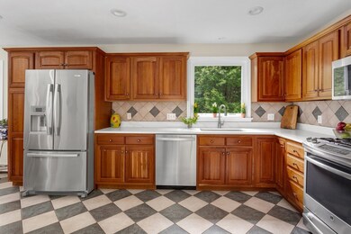 9 Jefferson Rd, Franklin, MA 02038 - photo 4