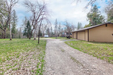 1678 Russell Rd, Merlin, OR 97532 - photo 7