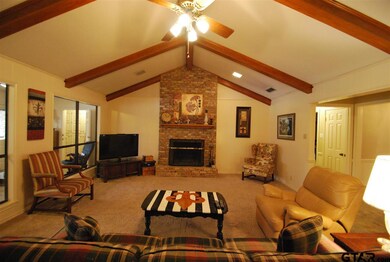 9062 9062 Elm Tree Cir, Tyler, TX 75703 - photo 6