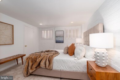 1683 35th St NW unit B, Washington, DC 20007 - photo 6