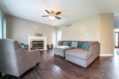 10881 Benton St, Crown Point, IN 46307 - photo 7