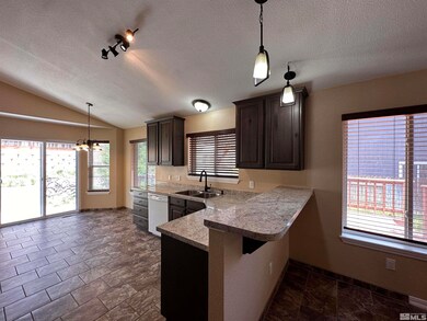 624 W National Ave, Winnemucca, NV 89445 - photo 6