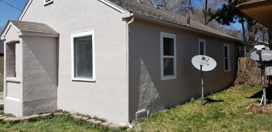 2417 Darrow Ave, Klamath Falls, OR 97601 - photo 3