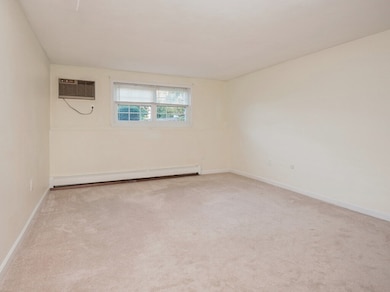 18 Williamsburg Ct unit 1, Shrewsbury, MA 01545 - photo 5