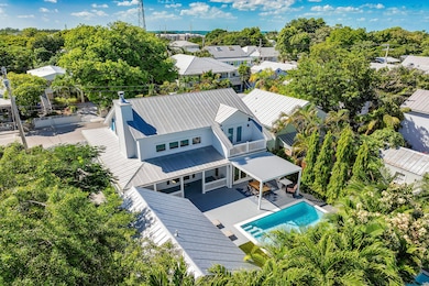 813 Thomas St, Key West, FL 33040 - photo 2