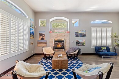 6331 W Briles