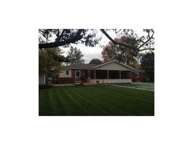 3350 Nottingham Dr, Columbus, IN 47203 - photo 4