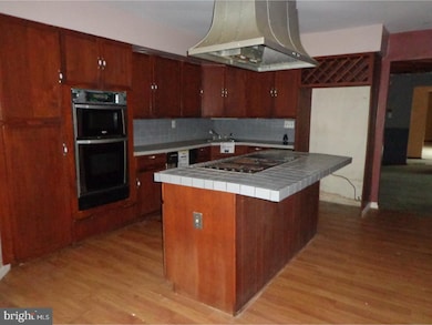 16 Catalpa Crescent, Pilesgrove, NJ 08098 - photo 7