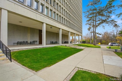 Dearborn Towers Condominum unit 606, Dearborn, MI 48124 - photo 5