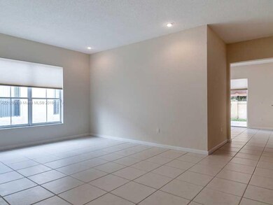 Den/Family/Great Room