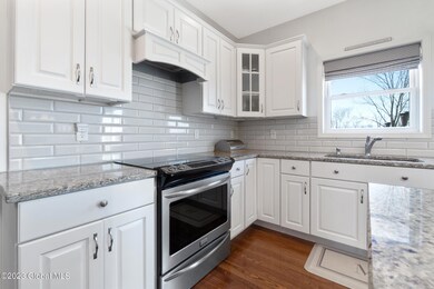 17 Maiden Cir, Ballston Spa, NY 12020 - photo 5