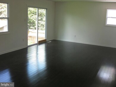 324 Bryanstone Rd, Reisterstown, MD 21136 - photo 5