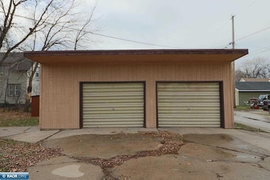 1509 11th St S, Virginia, MN 55792 - photo 3