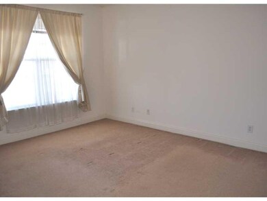 Master Bedroom. Master Bedroom w/Dual Closets & Cr