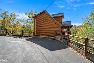 05-1560-Starwood-Way-Sevierville-TN-5