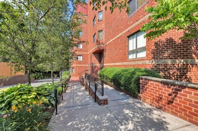 975 Massachusetts Ave unit 405, Arlington, MA 02476 - photo 7