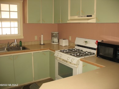 5889 Lazy S Kitchen