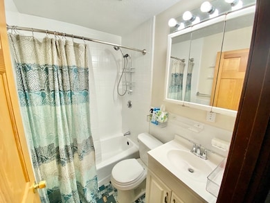 52 Salem St unit 3f, Boston, MA 02113 - photo 4