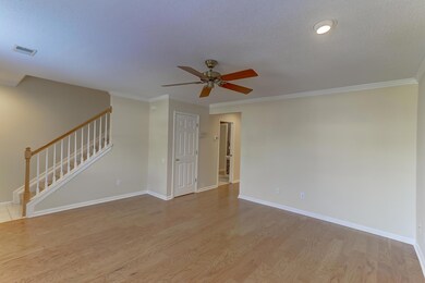 3316 Queensgate (22)