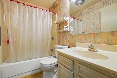 412 E Johns St, Blanchester, OH 45107 - photo 7